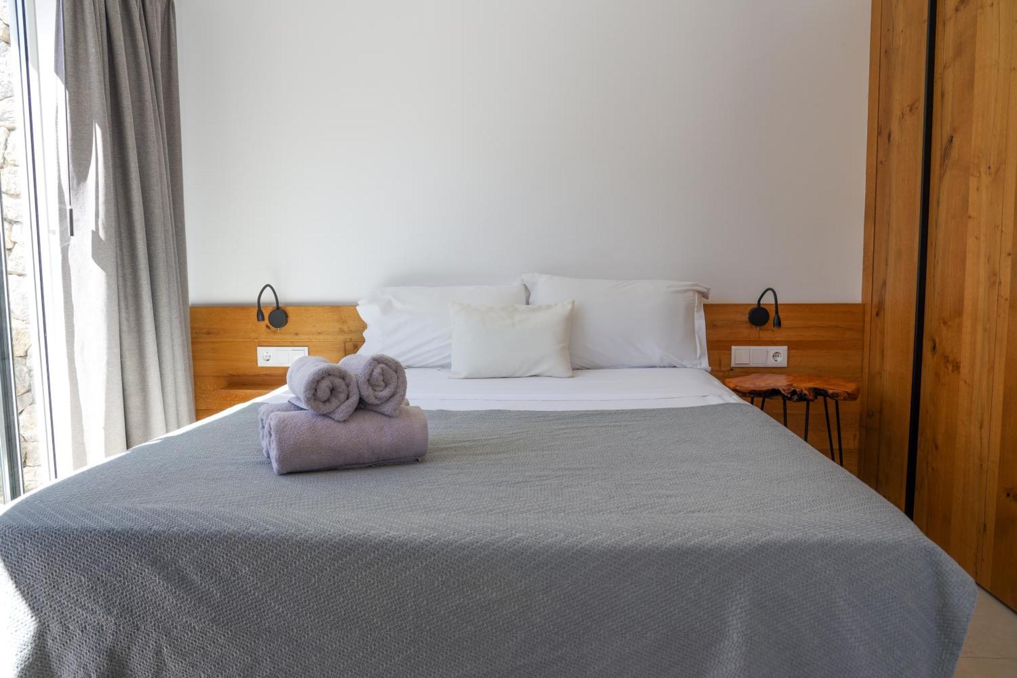 Cala Vadella Beachwalk Suites Ruang foto